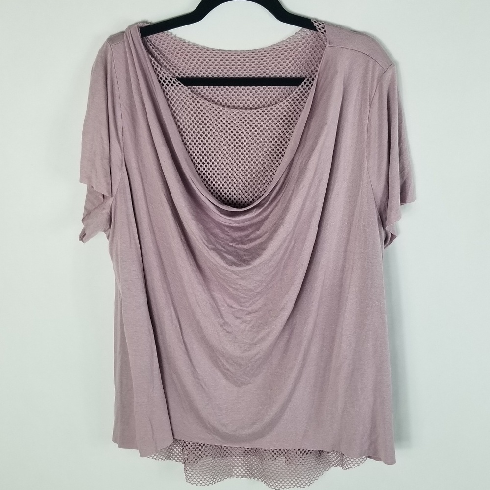 Lane Bryant mesh Lined active workout top 18/20 2x